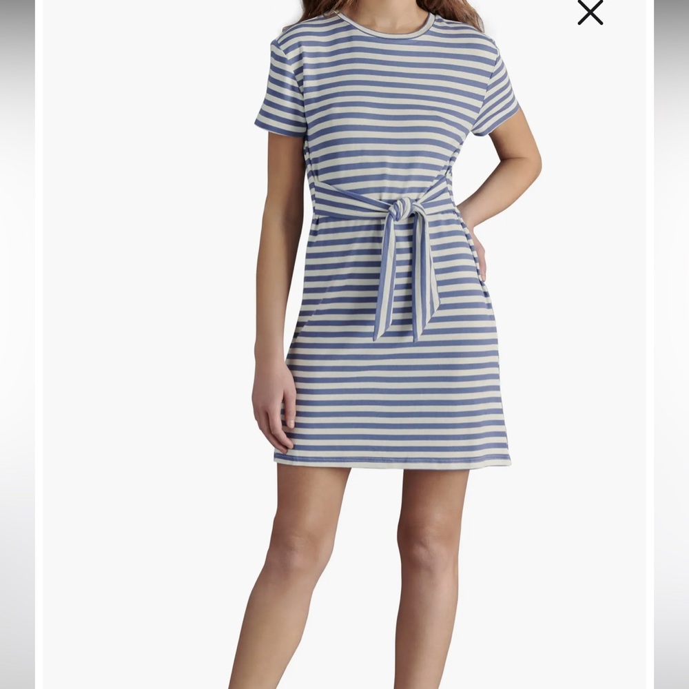 Steve Madden Striped tie waist dress